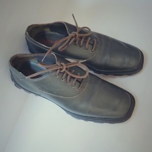 Miu Miu laced square toe oxford w/ box dark green